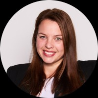 Genevieve Bloom Ca(sa)