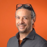 Levent Ultanur - Websites and Communication Strategy