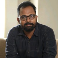 Nadeer Kinangattil