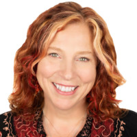 Kerri Hummingbird Sami