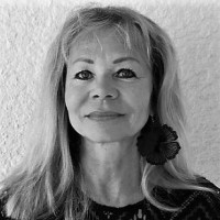 Carole ARTHUR