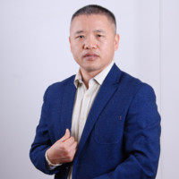 黄伟雄