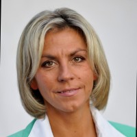 Anna Mach