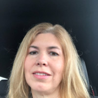 Gloria Shott
