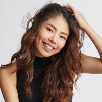 Angela Hou