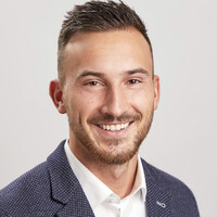 Alexander Niebe