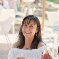 Cristina Marks