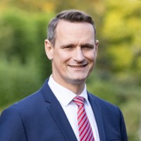 Dr. Philipp Stüer