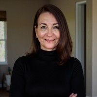 Lisa Jones, Broker Associate