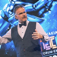 Lucien EngelenLucien Engelen is an Influencer