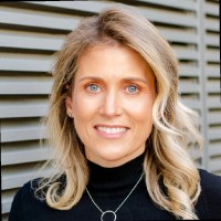 Bregje Rosewell,  SHRM-SCP