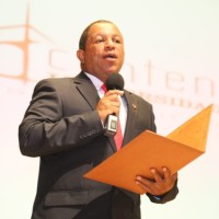 José Vicente Viveros O.