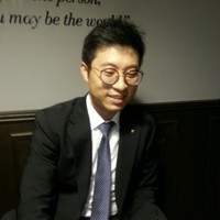 Jong man Lee