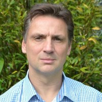 Simon Byatt