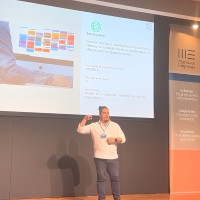 𝗔𝗻𝗱𝗿𝗲𝘀 𝗥𝗶𝗰𝗰𝗶𝗼