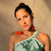 Julianna Alves