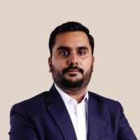 Vivek Busar, Cfa