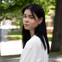 Polly Chesnokova