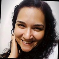 Mônica Simões