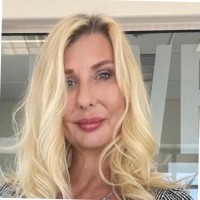 Sharon Spakes