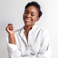 Naomi MBAKAM