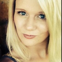 Chantal van den Brom