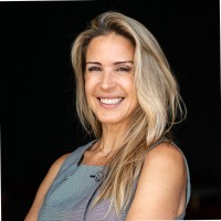 Dr. Christina Radics