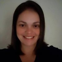 Viviane Vasconcelos Alves Poian