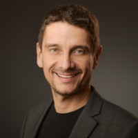 Robert Hell