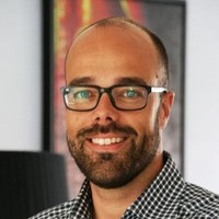 Lars L.