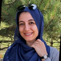 najmeh esfandiar