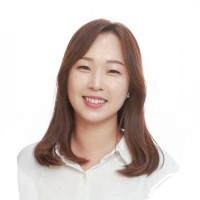 Mina Lee