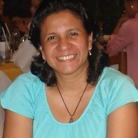 Rosa Reyes