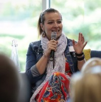 Anna Strozek