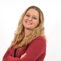 Violet Born4Yoga (C-IAYT, MSc)