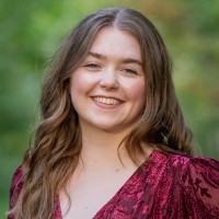 Julia Waugh (Hallgren)