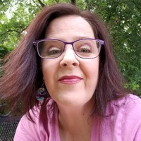Rebecca Lomis-Stephan