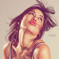 Lili T
