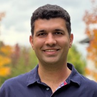 Arash Bayat