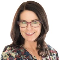 Naomi Moss