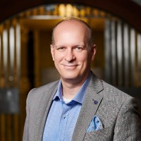 Daniel Plouffe, BAA, Adm.A, Pl.Fin, FCSI, DESS