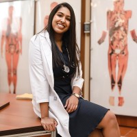 Sarah Haputantri, Md