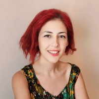 İrem Soysal Al