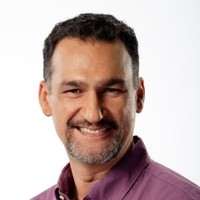 Kike Santander