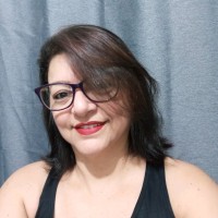 DANIELA FERNANDES IACOVANTUANO