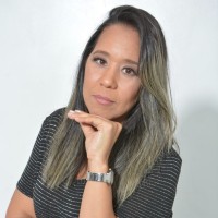 Cátia Souza
