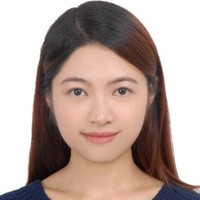 黄伊俏