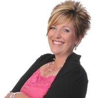 Kari Lowe
