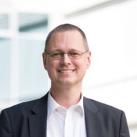Dr. Michael Schleef