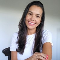 Luiza Araújo